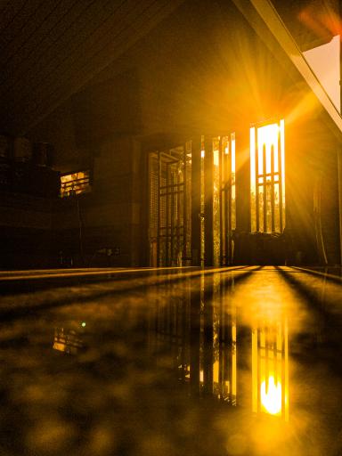 عکس کافه شکلات شهر