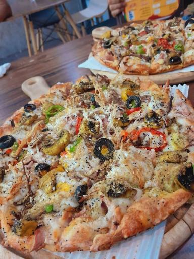 عکس فست فود مهشید