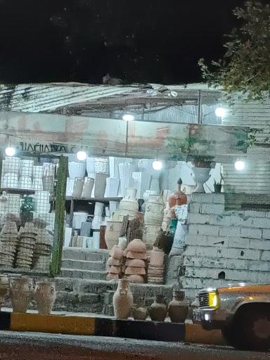 عکس فروشگاه گل و گلدان بهار