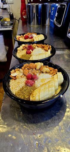 عکس آبمیوه و بستنی بار