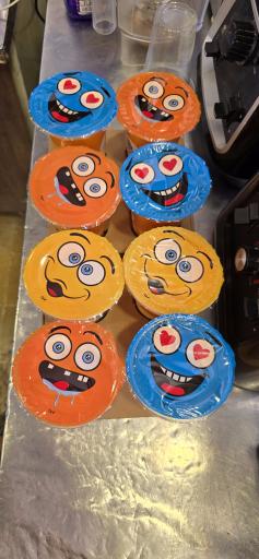 عکس آبمیوه و بستنی بار