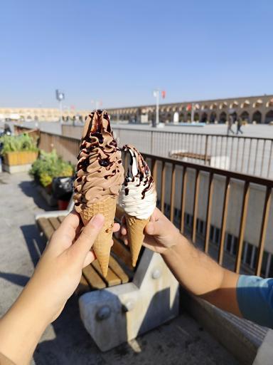 عکس آبمیوه و بستنی بار