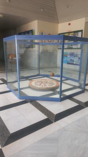 عکس دانشکده علوم پایه