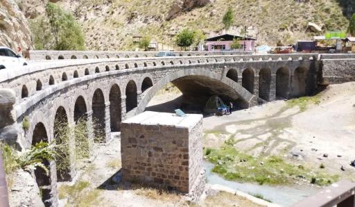 عکس پل پلور (قلط)