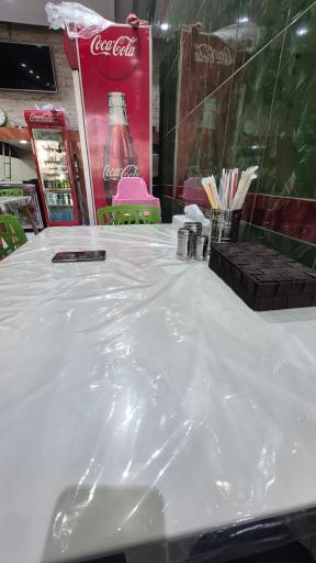 عکس کبابی رهگذر