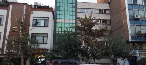 عکس دفتر ترجمه رسمی 1017 - آقای ترجمه 