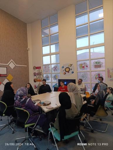 عکس کتابخانه مرکزی خرم آباد