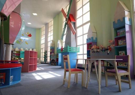 عکس کتابخانه مرکزی خرم آباد