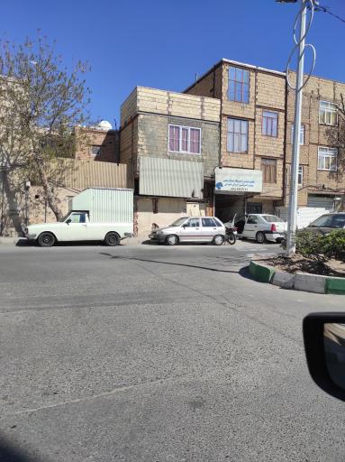 عکس مکانیکی قائم