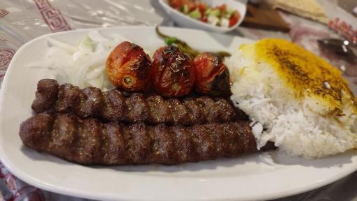 عکس رستوران زیتون