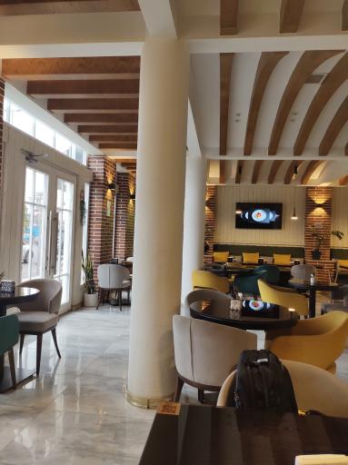 عکس رستوران عاشوری لانژ