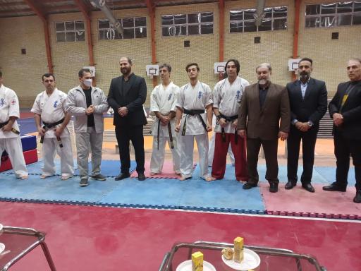 عکس سالن ورزشی آزادی