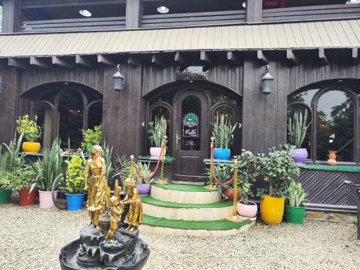 عکس رستوران ساحلی خلیج