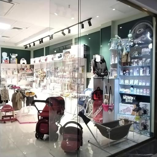 عکس سیسمونی و اسباب بازی احسان