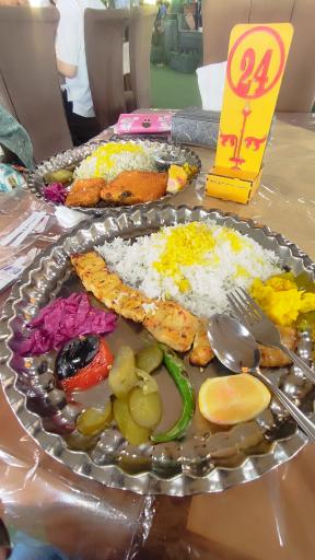 عکس رستوران ساحلی خلیج