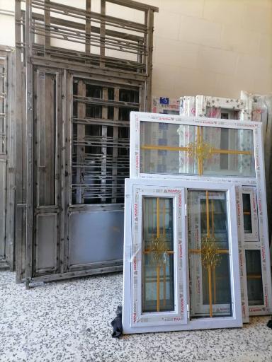 عکس فروشگاه درب های آماده نصب برزگر 