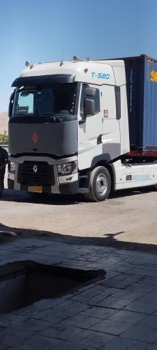 عکس تعویض روغن احمد 