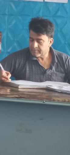 عکس تعویض روغن احمد 
