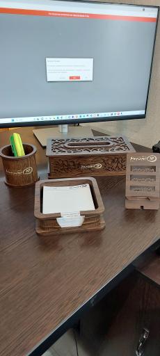 عکس سیستم های اتوماسیون اداری و حضور و غیاب نوین پرداز