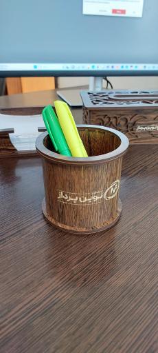 عکس سیستم های اتوماسیون اداری و حضور و غیاب نوین پرداز