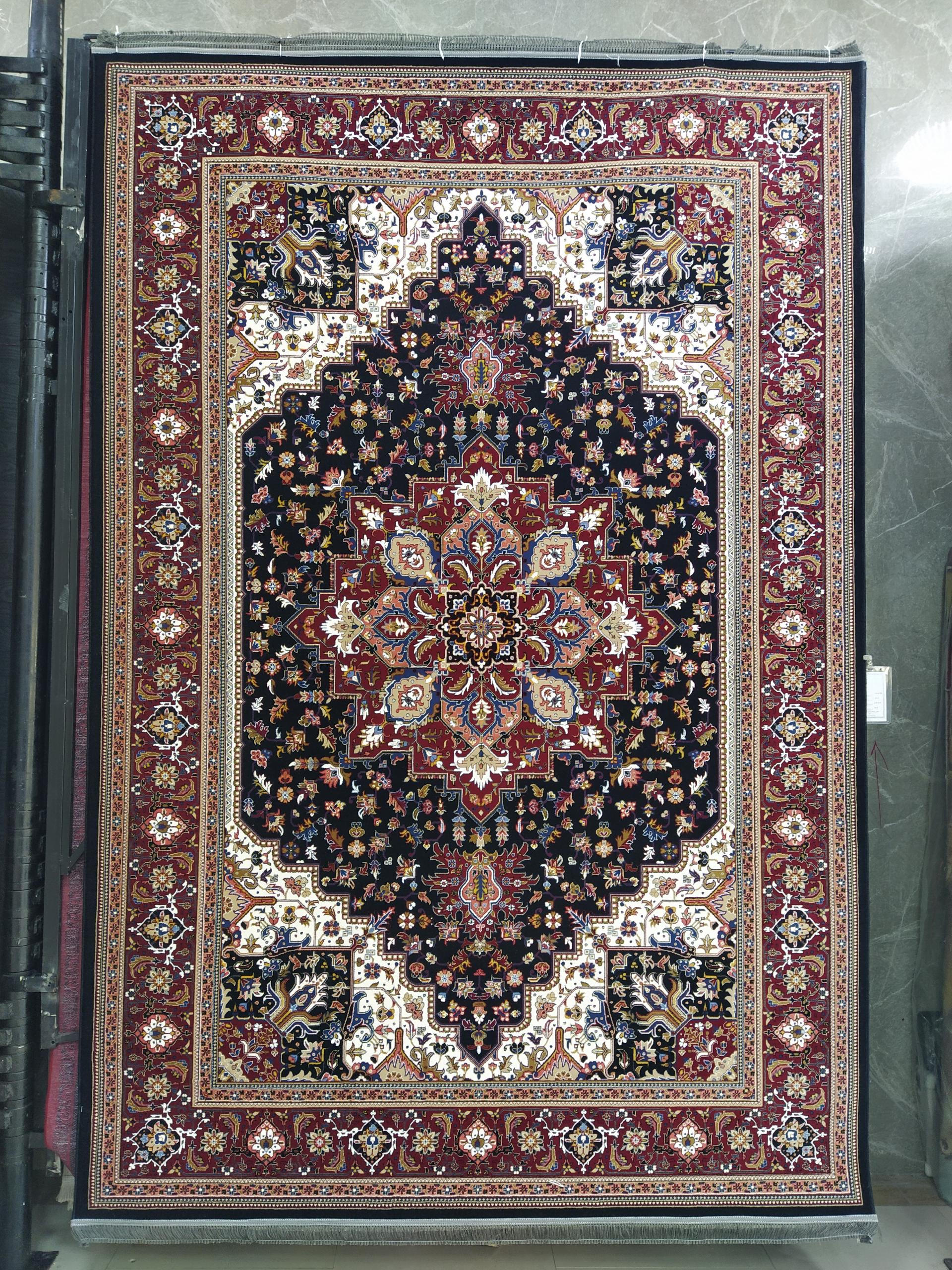 عکس گالری فرش ابریشم