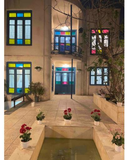 عکس خانه تاریخی هاشمی