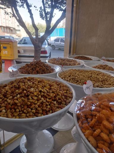 شیرینی پانیذ