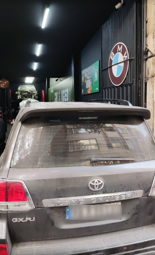 عکس جراح ماشین