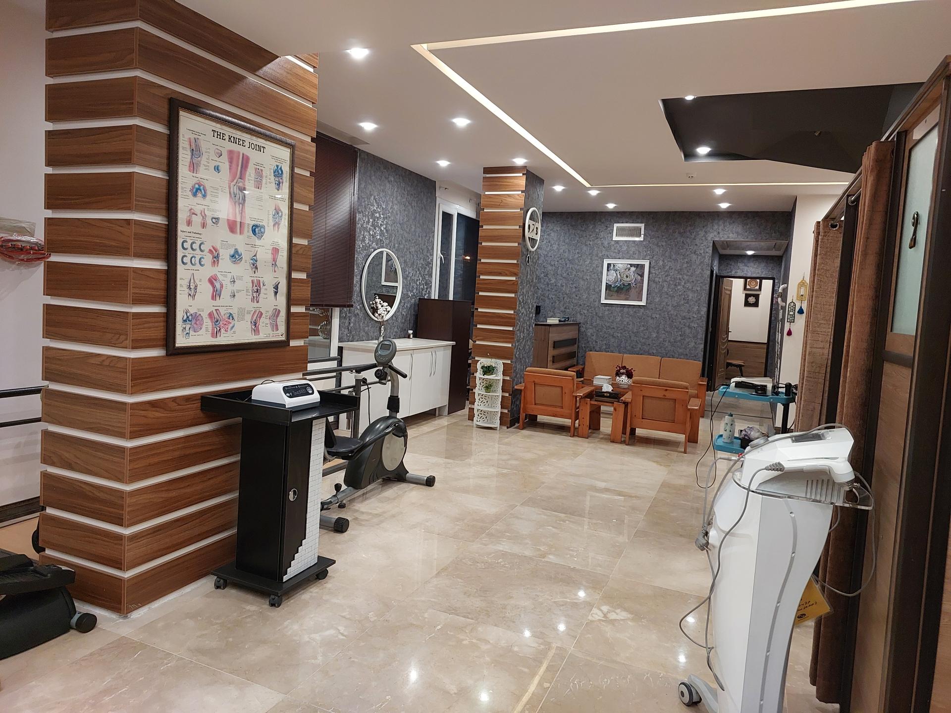 عکس فیزیوتراپی امیرکبیر