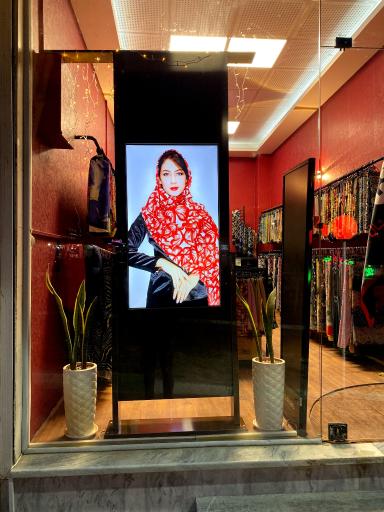 عکس شال مد فروشگاه شال و روسری