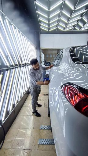 عکس کارشناسی و تشخیص رنگ عباسپور