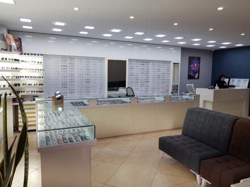 عکس چشم پزشکی مدرن پرند