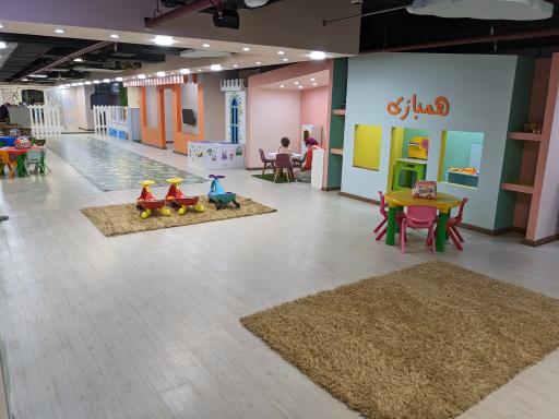 عکس مرکز تجاری سیتادیوم