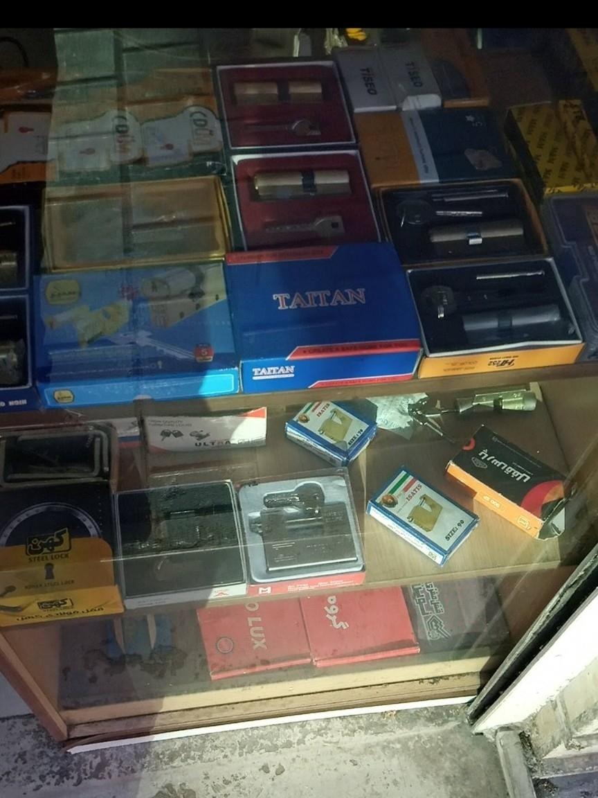 عکس کلید سازی اکبری