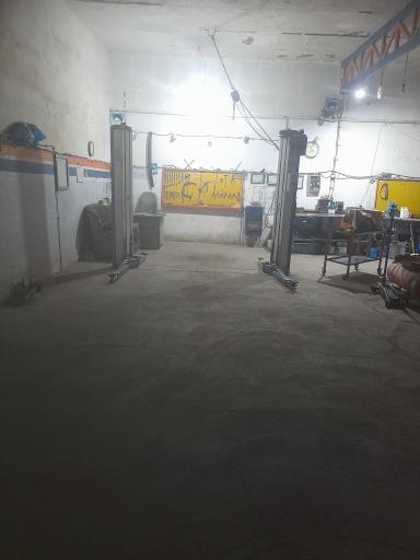 عکس عاملیت مجاز سایپا یدک