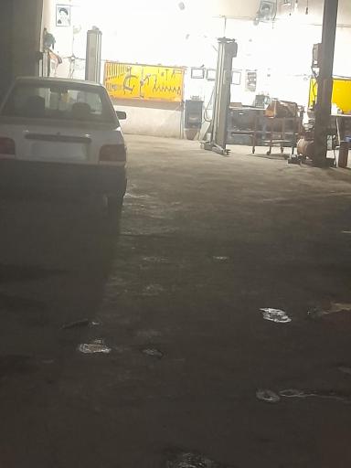 عکس عاملیت مجاز سایپا یدک