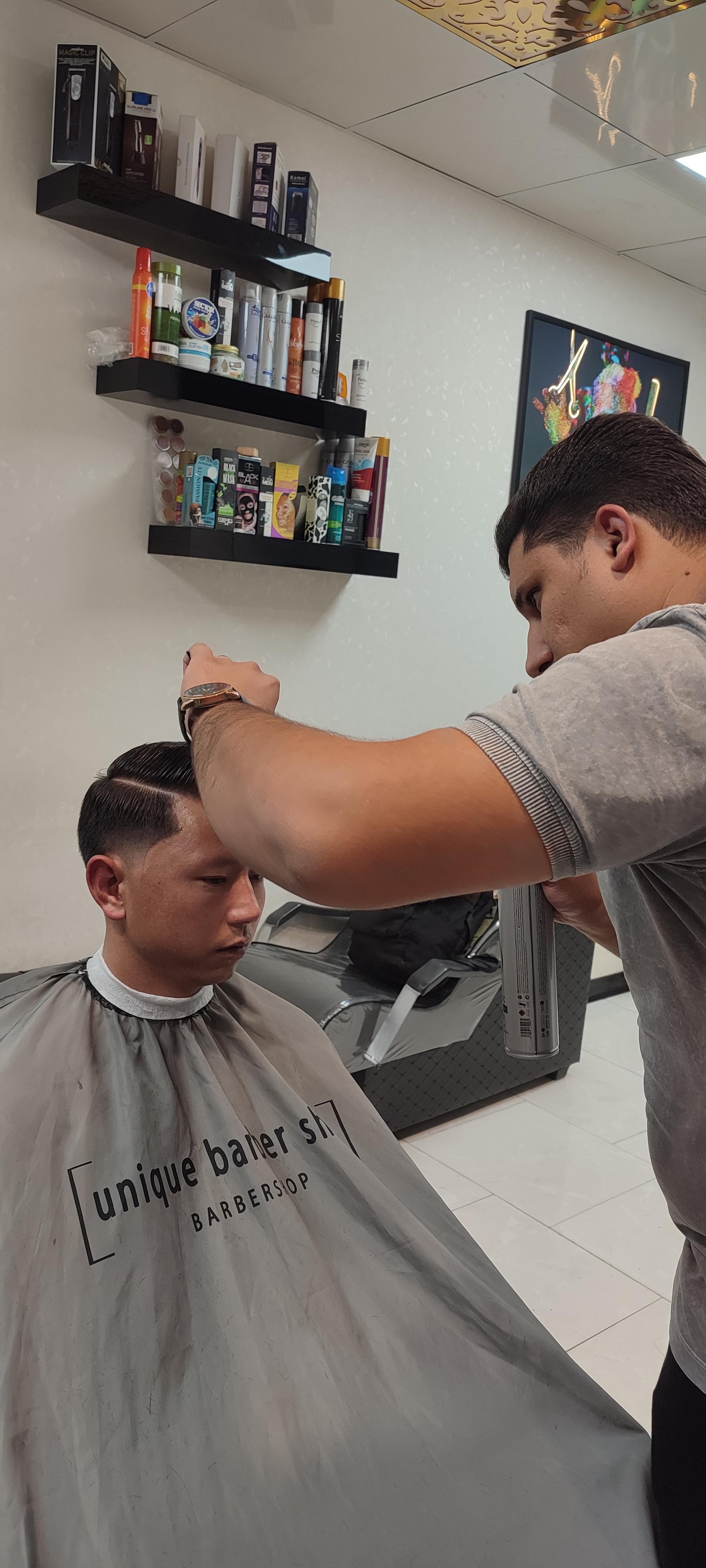 عکس پیرایش یونیک