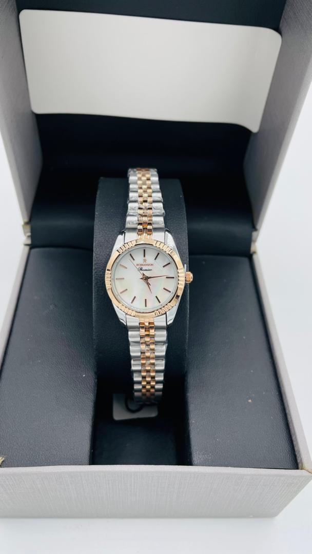 عکس فروشگاه ساعت شریعتی فر