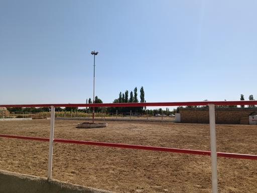 عکس باشگاه سوارکاری یوشیتا