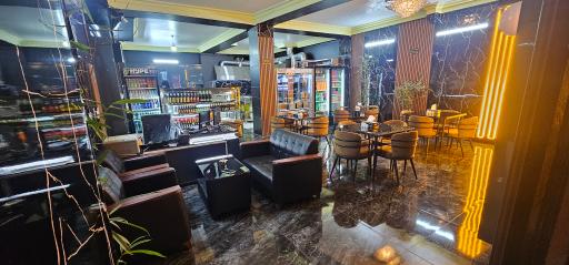 عکس کافه رستوران مرکزی وائین