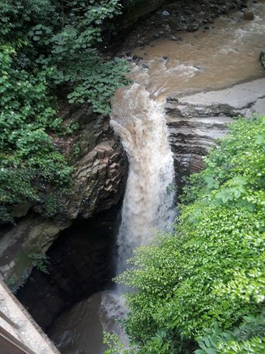 عکس آبشار ویسادار