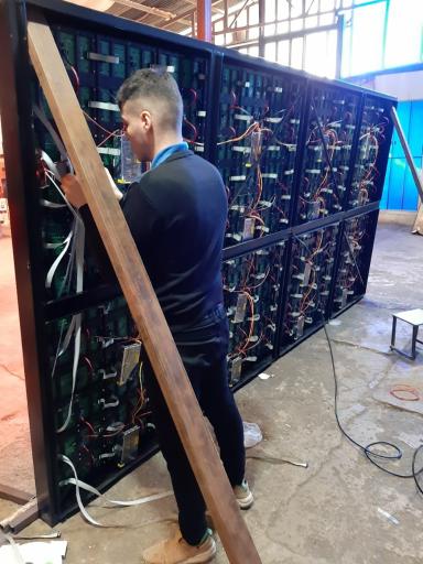 عکس تابلو سازی آریا-تابلوچین