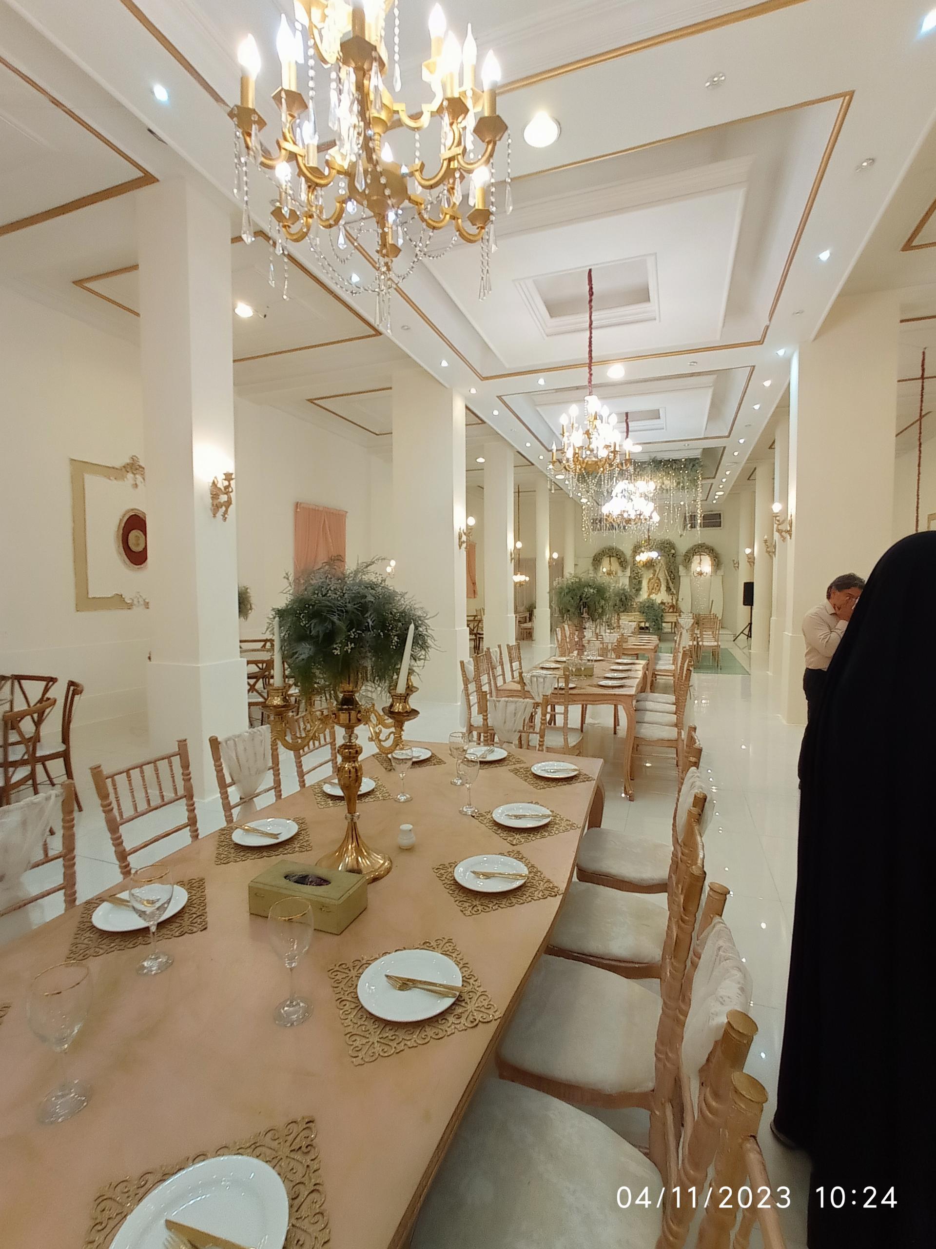 عکس تالار پذیرایی فرهاد 