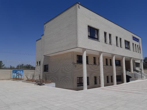 عکس مدرسه دخترانه دوره اول متوسطه حاج محمد نیلفروشان