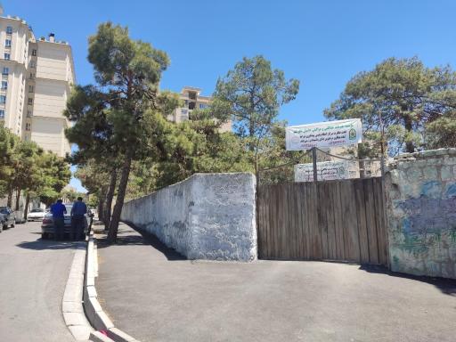 عکس پارکینگ طهماسبی و سید 