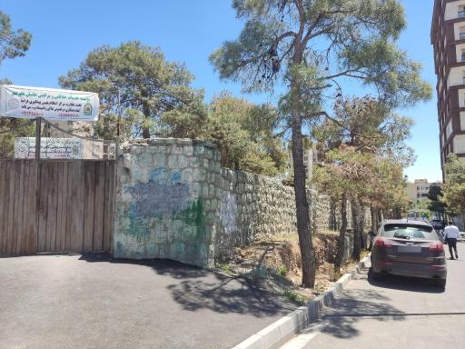 عکس پارکینگ طهماسبی و سید 