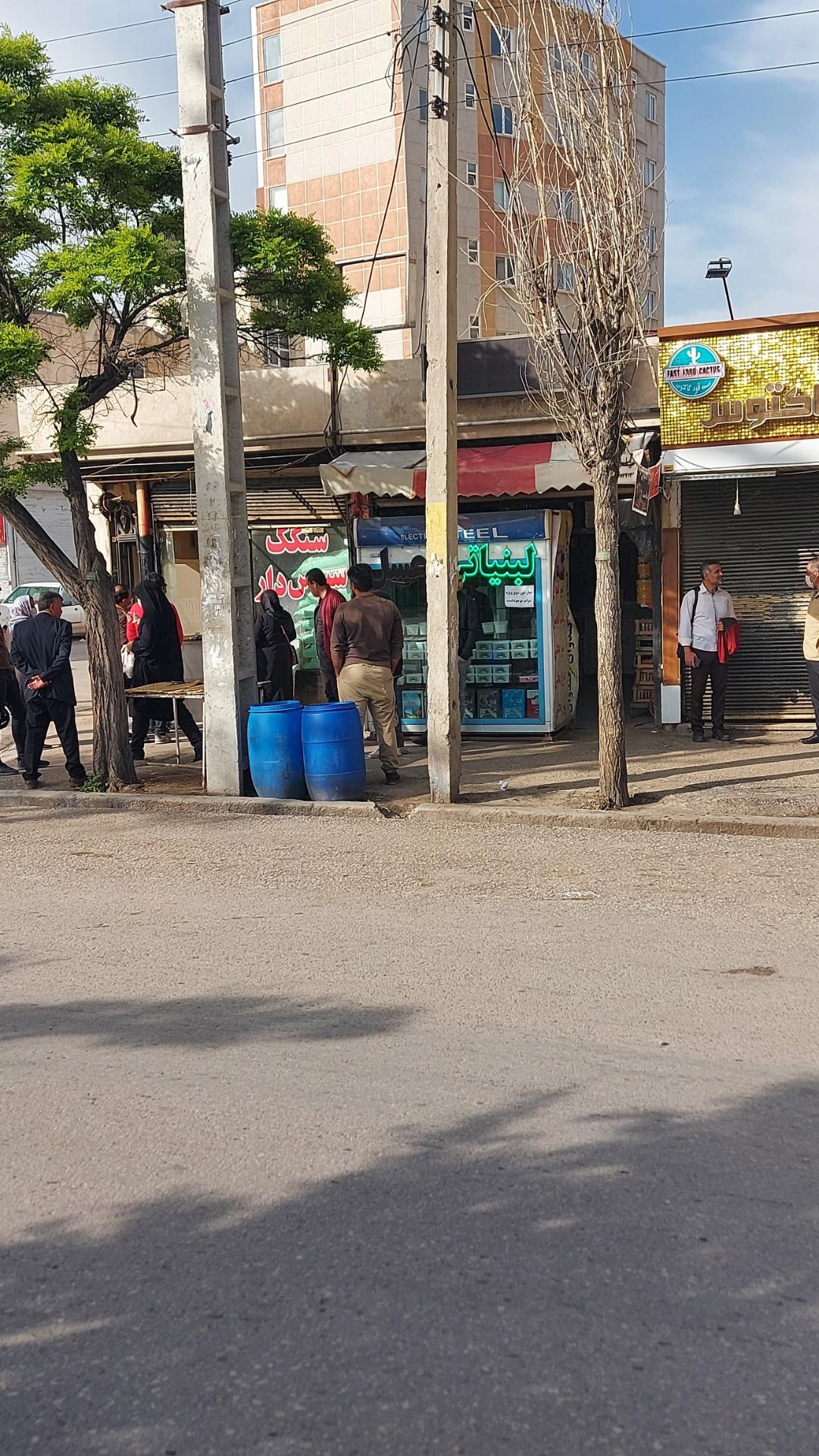 عکس لبنیاتی کندوان صادقی