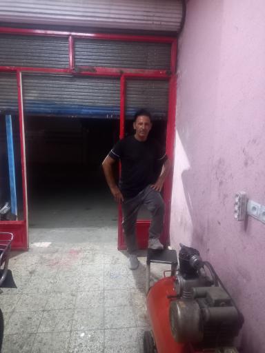 عکس تعمیرگاه موتورسیکلت حسین 