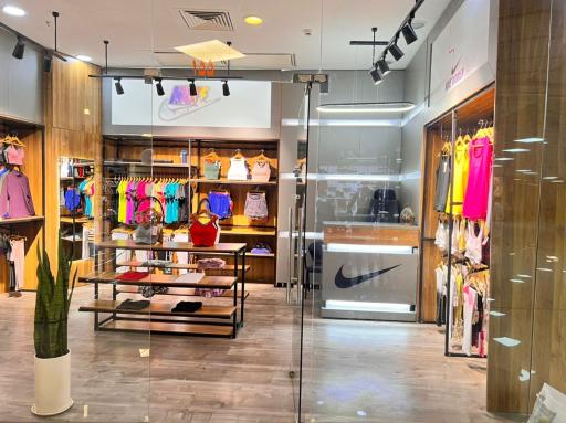 عکس فروشگاه ورزشی کارینو کالکشن