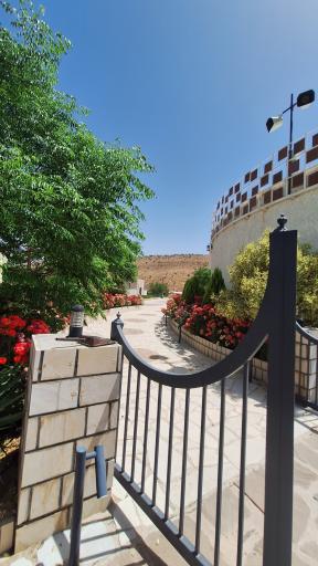 عکس مجموعه گردشگری و هتل داووس